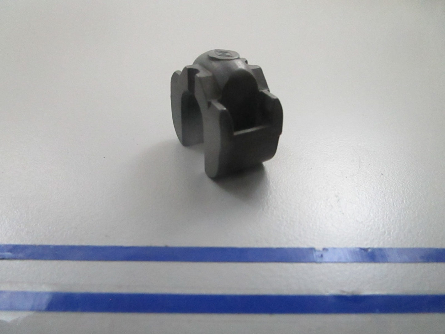 *NEW OEM* 0810 OMC Johnson Evinrude Shift Cradle 322900 0322900