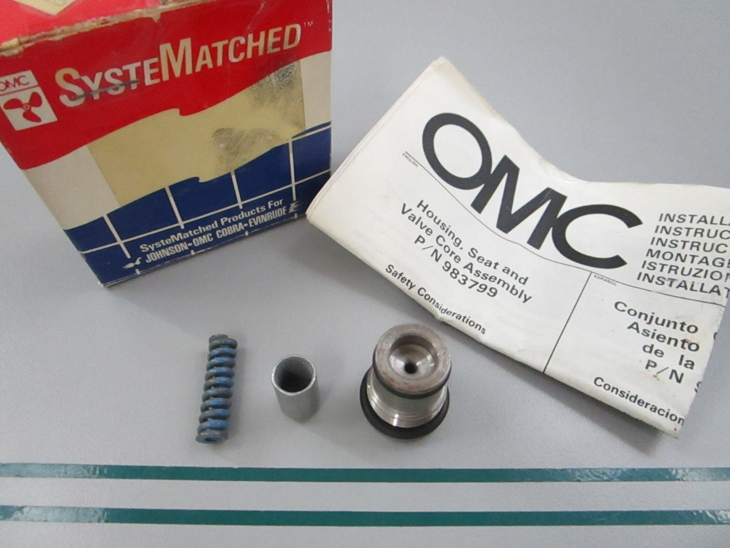 NEW OEM 983799 0983799 OMC Johnson Evinrude Housing Valve Stopper Kit 0810