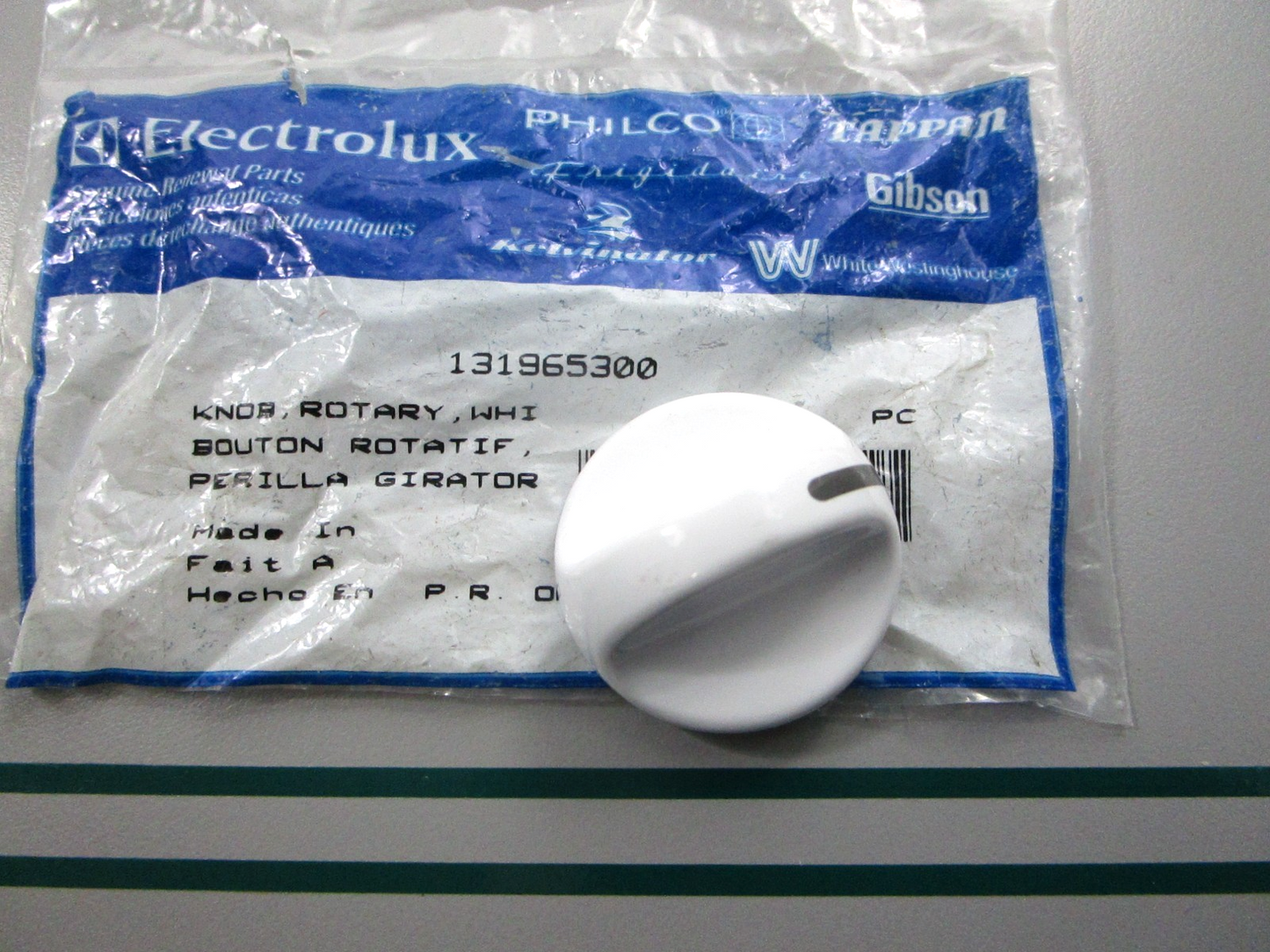 NEW OEM 131965300 Electrolux White Rotary Knob 0810