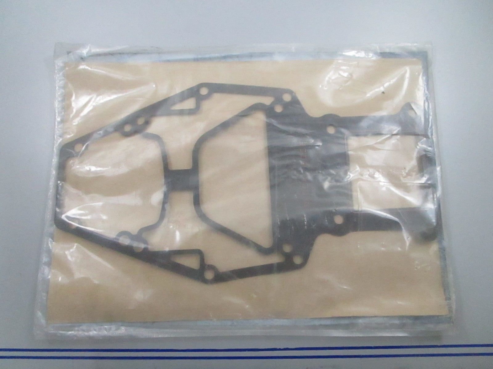 *NEW OEM* 0810 Mercury Quicksilver Gasket 27-830242001