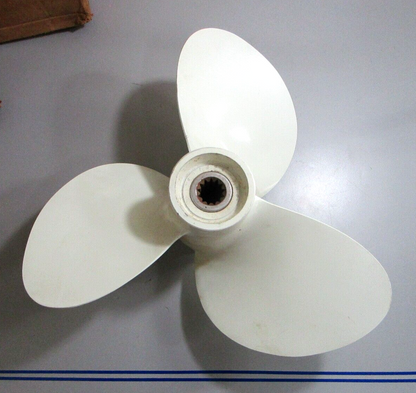 *NEW OEM* 0720 OMC Johnson Evinrude (1968 - 1971) 14 X 12 Propeller 382768