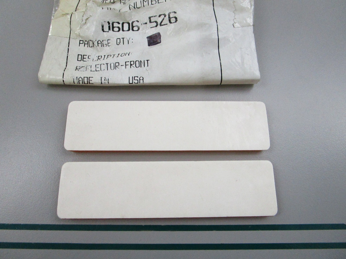 NEW OEM (LOT OF 2) 0606-526 Arctic Cat Front Reflector 0810