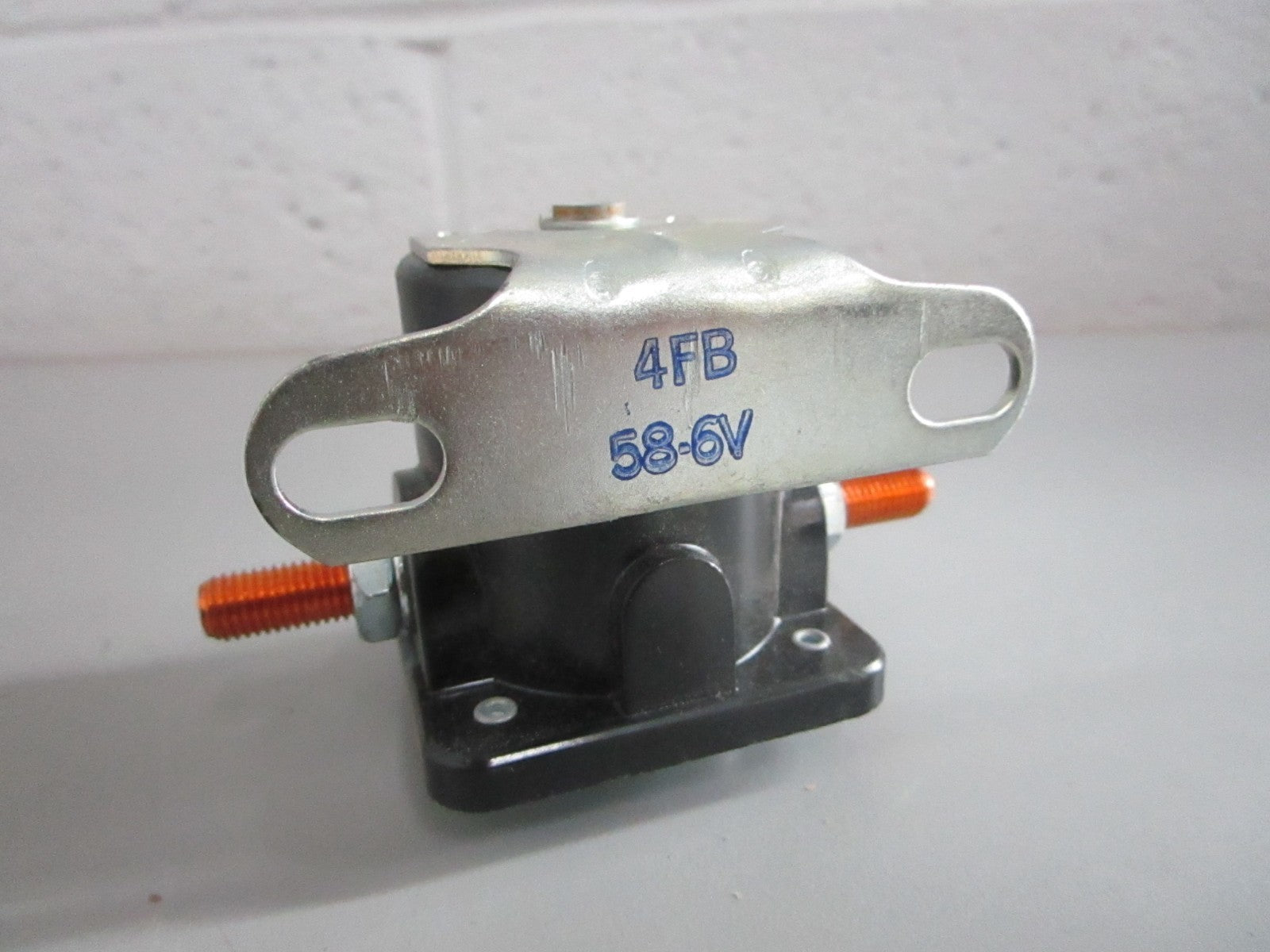 NEW OEM 182330M92 AGCO Solenoid 0820