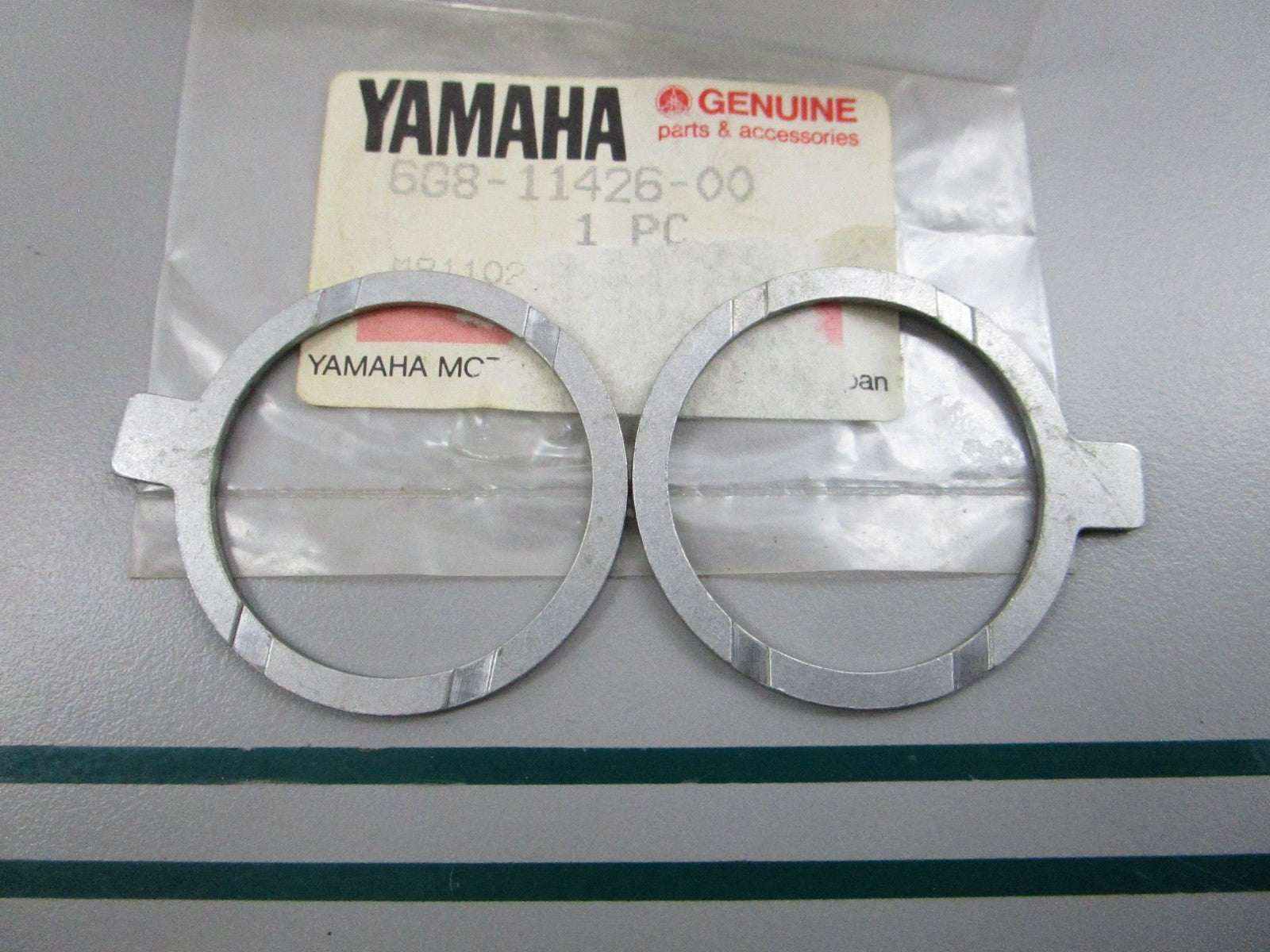NEW OEM (LOT OF 2) 6G8-11426-00-00 Yamaha Plane Bearing 0810