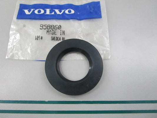 NEW OEM 958860 Volvo Penta Sealing Ring 0810