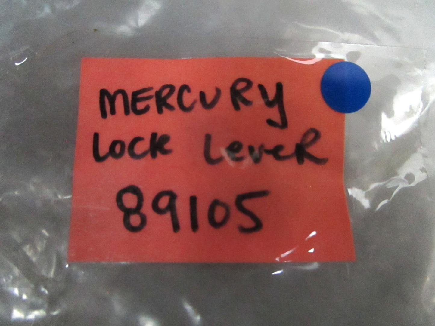 *NEW OEM* 0810 Mercury Quicksilver Lock Lever 89105