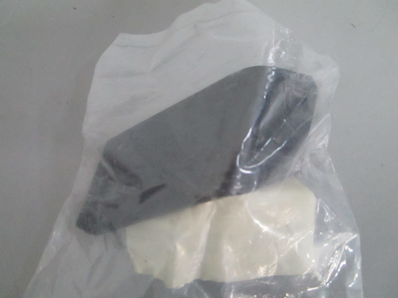 *NEW OEM* 0820 OMC Johnson Evinrude Bracket 3852482