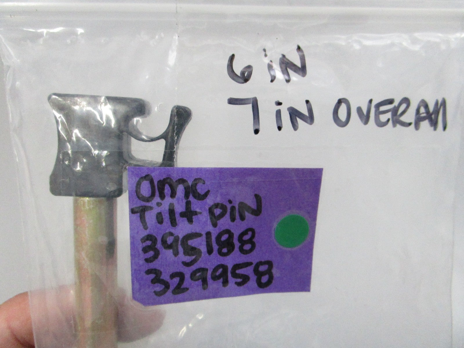 NEW OEM 395188 0395188 329958 0329958 OMC Johnson Evinrude Tilt Pin 0810