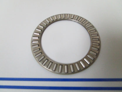 NEW OEM 385043 0385043 OMC Johnson Evinrude Thrust Bearing 0720