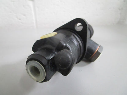 NEW OEM 0004307201 Mercedes-Benz Brake Master Cylinder 0820