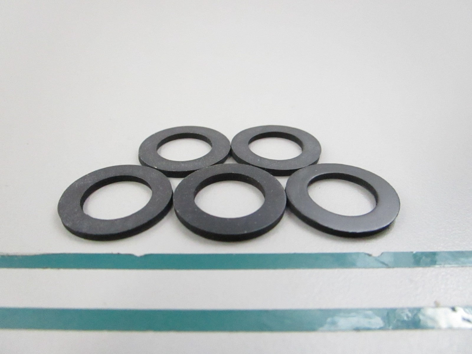 NEW OEM (LOT OF 5) 315189 0315189 OMC Johnson Evinrude Washer 0810