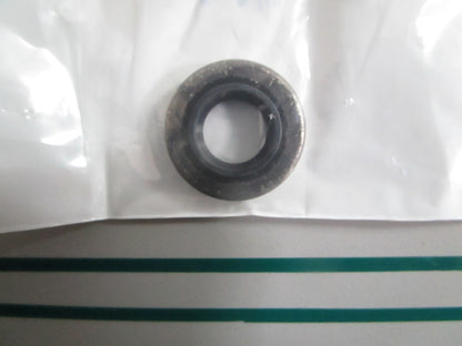 NEW OEM 321788 0321788 OMC Johnson Evinrude Seal 0820