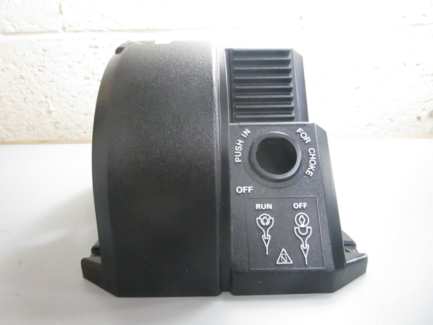 *NEW OEM* 0820 OMC Johnson Evinrude Binnacle Cover 127278 0127278