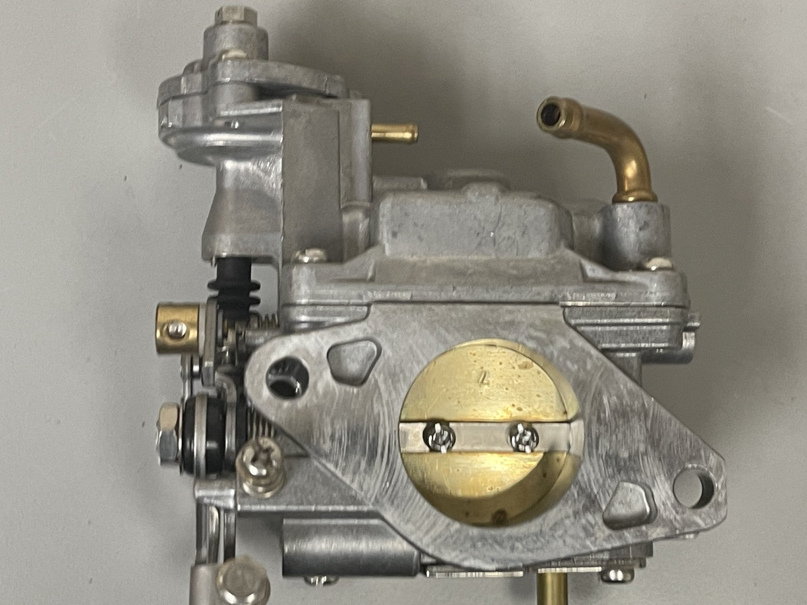 NEW OEM 3G2-03100-3 Nissan Tohatsu Carburetor 9.9 15 18 HP 0670