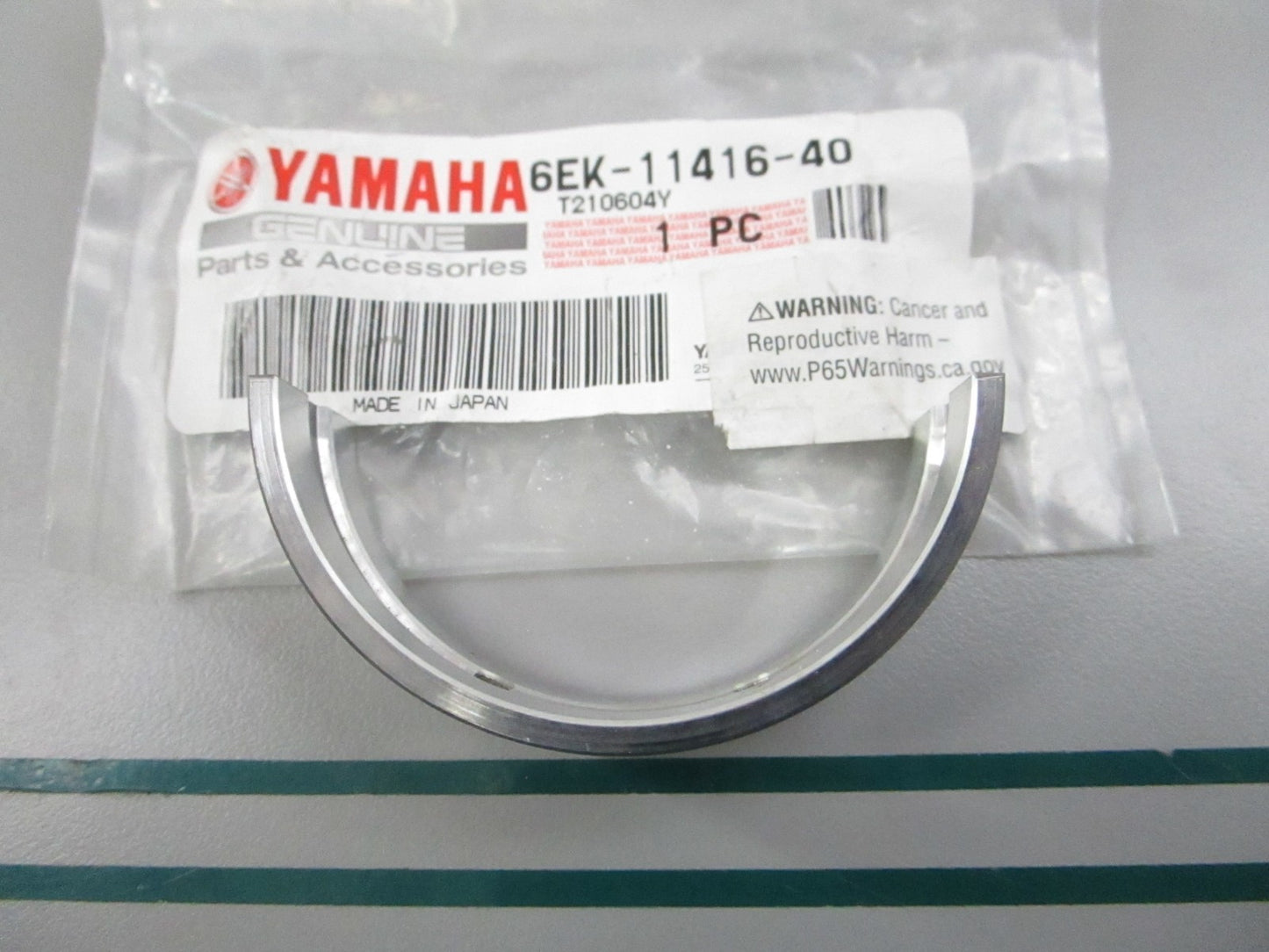 NEW OEM 6Ek-11416-40-00 Yamaha Crankshaft Plane Bearing 1 0810