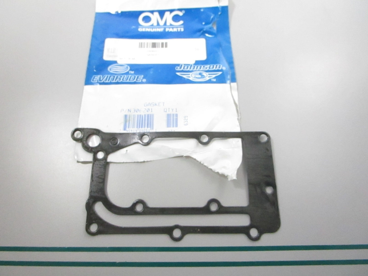 NEW OEM 306201 0306201 OMC Johnson Evinrude Gasket 0810