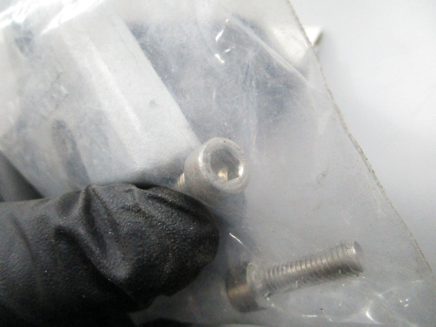 *NEW OEM* 0810 Volvo Penta Zinc Anode 876638