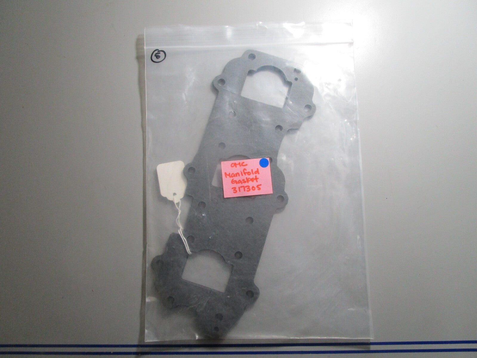 *NEW OEM* 0810 OMC Johnson Evinrude Manifold Gasket 317305 0317305