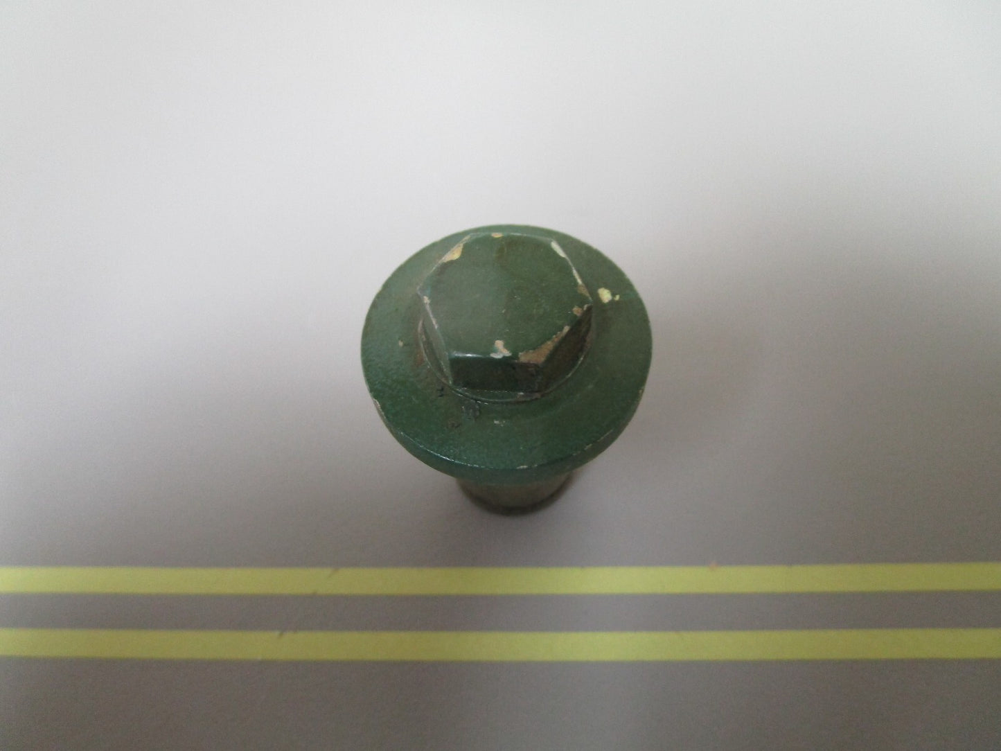 *NEW OEM* 0720 Volvo Penta MD40 TMD40 TAMD40 TAMD30 AQ TD MD Valve Cover Cap Nut