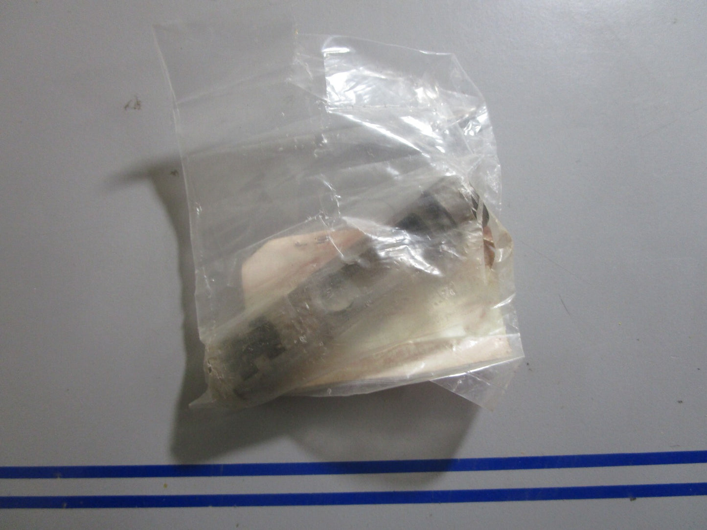 *NEW OEM* 0810 Suzuki Shift Slider 25321-87D02