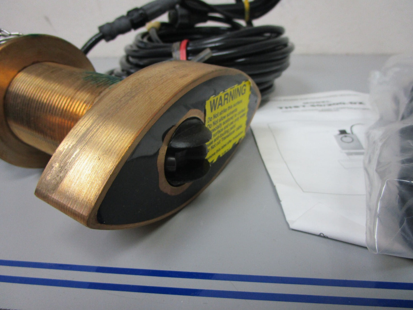 *NEW OEM* 0720 Lowrance Depth Speed & Temp Sensor Fish Finder THST-50/200-DX