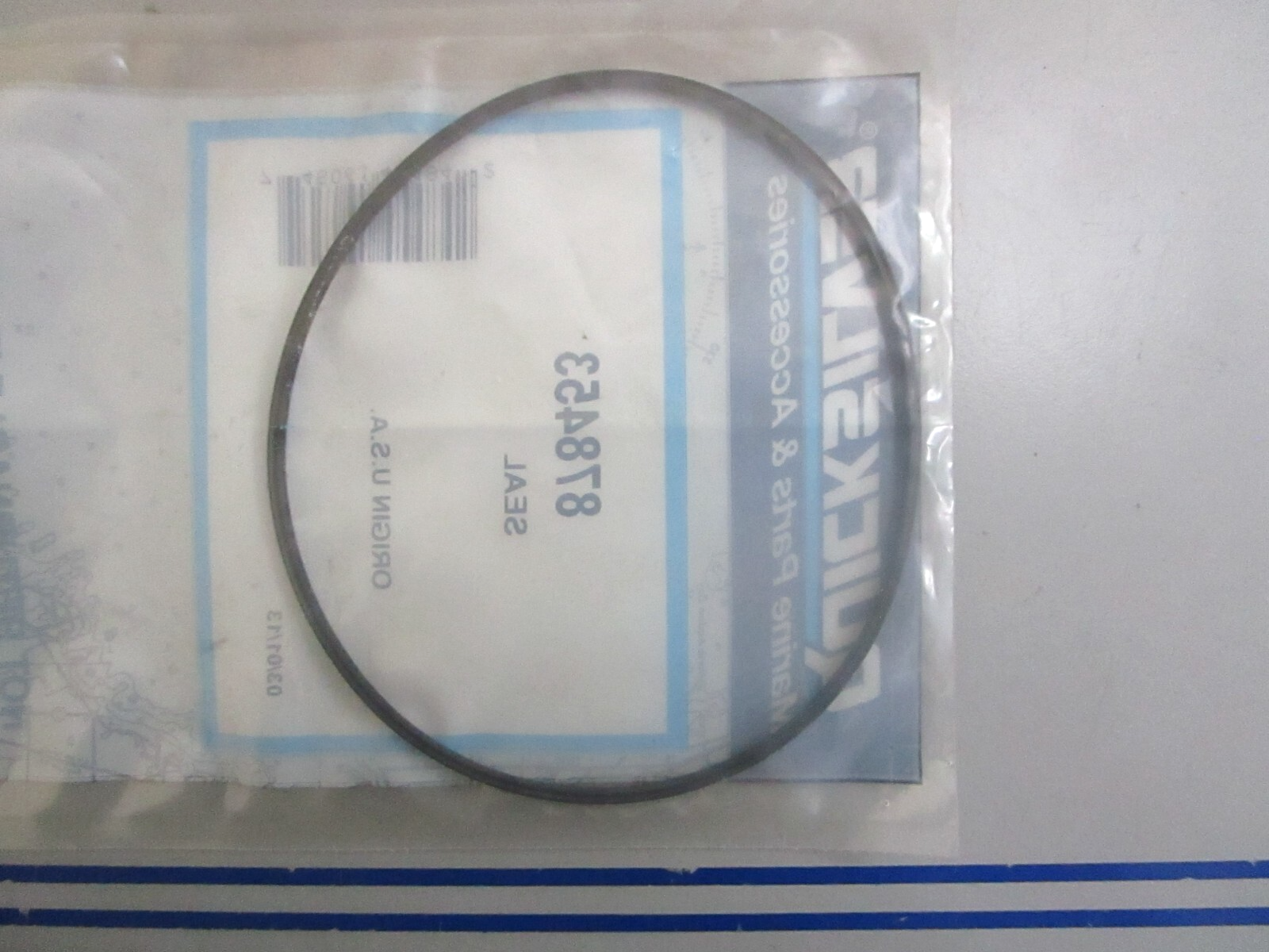 *NEW OEM* 0810 Mercury Quicksilver Seal 878453
