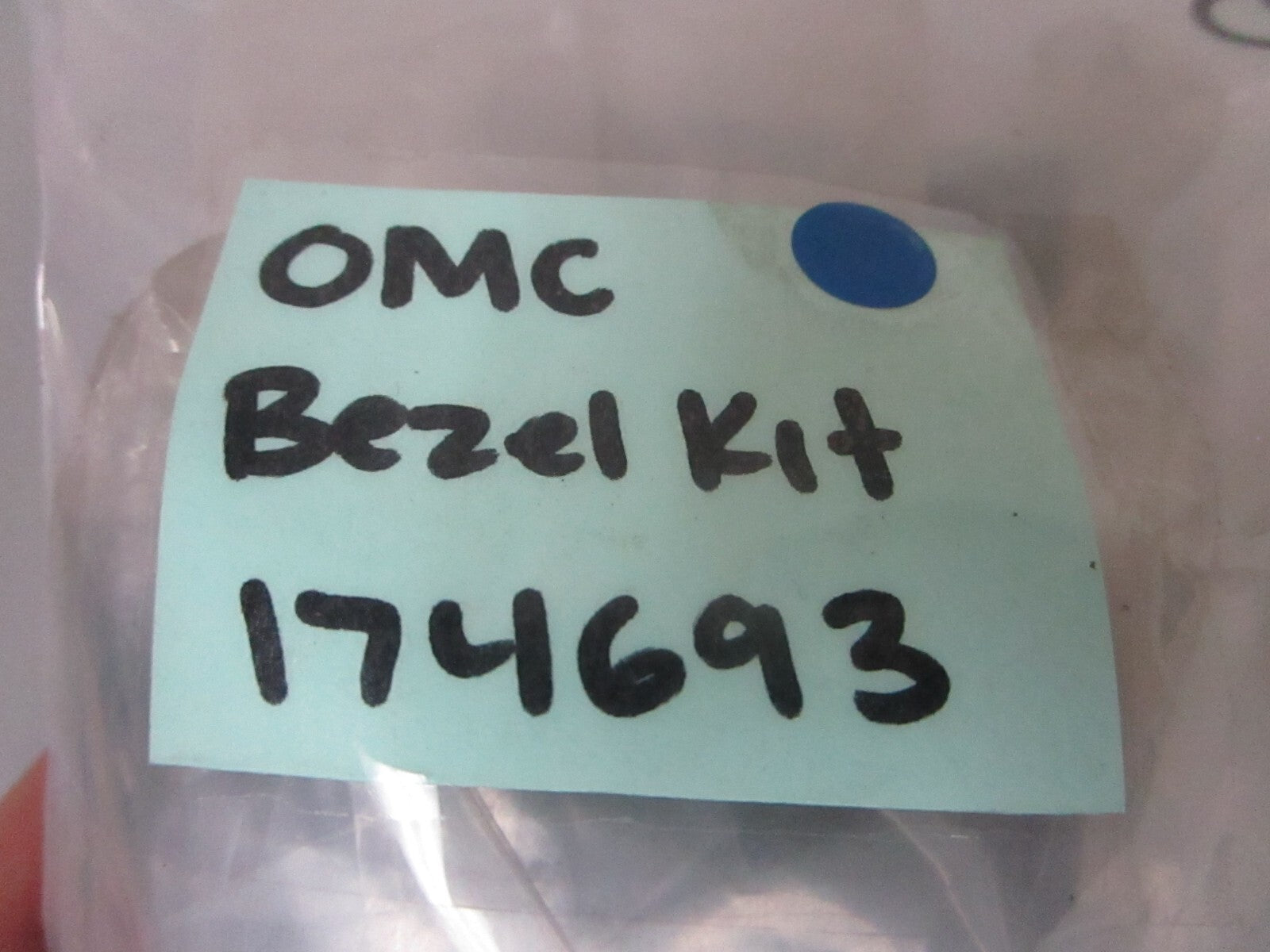 *NEW OEM* 0810 OMC Johnson Evinrude Bezel Kit 174693 0174693