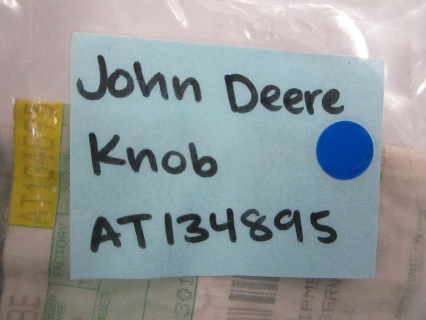 NEW OEM AT134895 John Deere Knob 0810