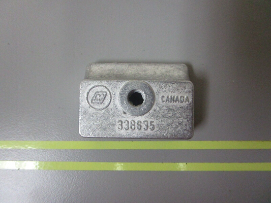 *NEW OEM* 0810 OMC Johnson Evinrude Anode 338635 0338635