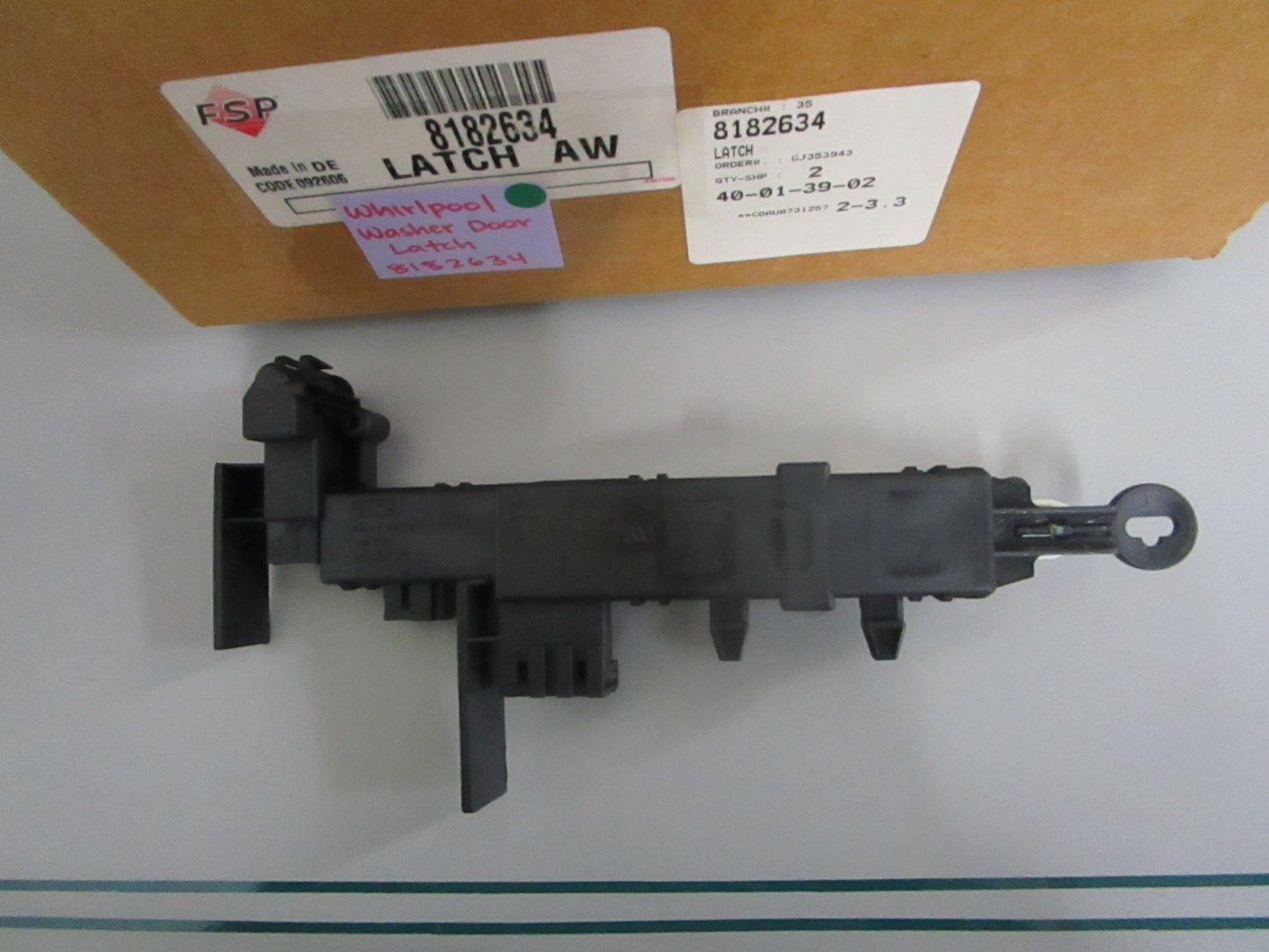 NEW OEM 8182634 Whirlpool FSP Washer Door Latch 0820