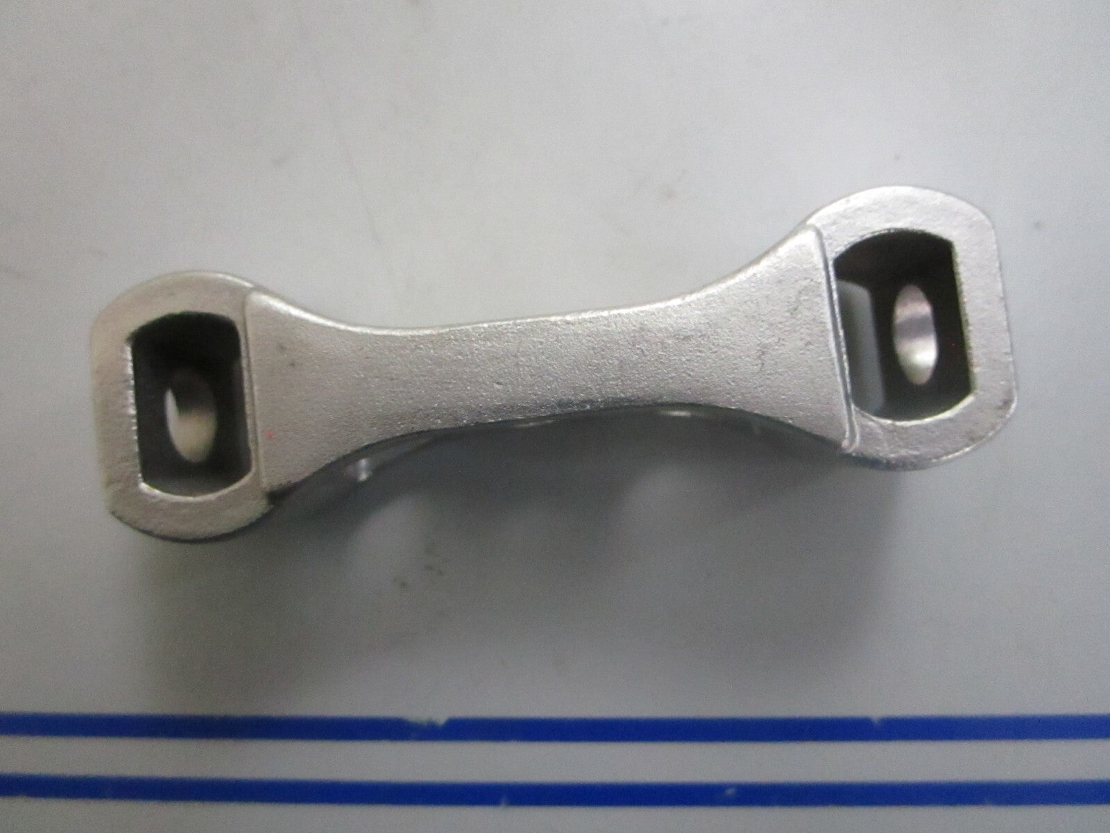 *NEW OEM* 0820 Mercury Quicksilver Coupling 850791T
