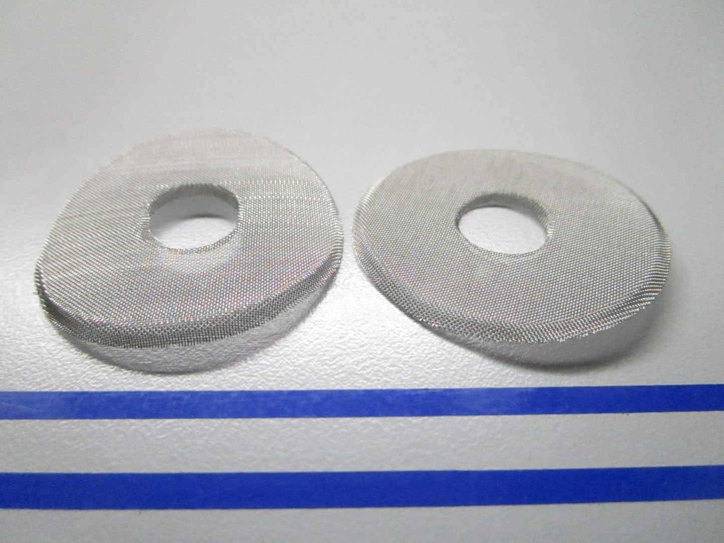 *NEW OEM* (LOT OF 2) 0810 OMC Johnson Evinrude Screen 312675 0312675