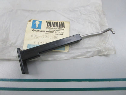 NEW OEM 692-41256-00-00 Yamaha Choke Rod 0810