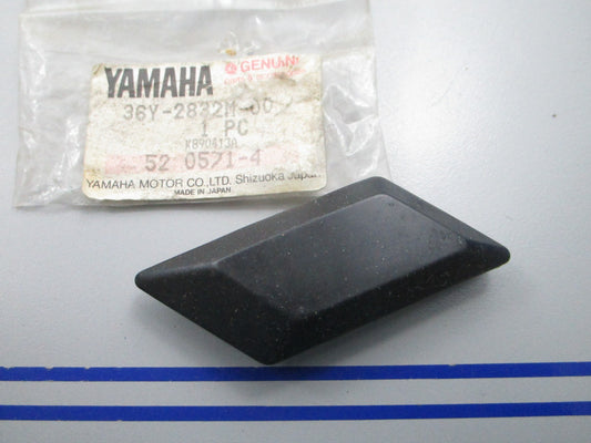 NEW OEM 36Y-2832M-00-00 Yamaha Left Protector 0810