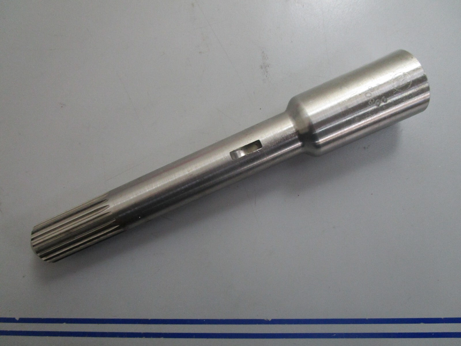 *NEW OEM* 0820 OMC Johnson Evinrude Drive Shaft 908087 0908087