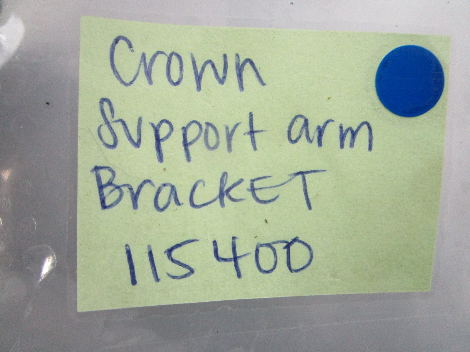 NEW OEM 115400 Crown Support Arm Bracket 0810