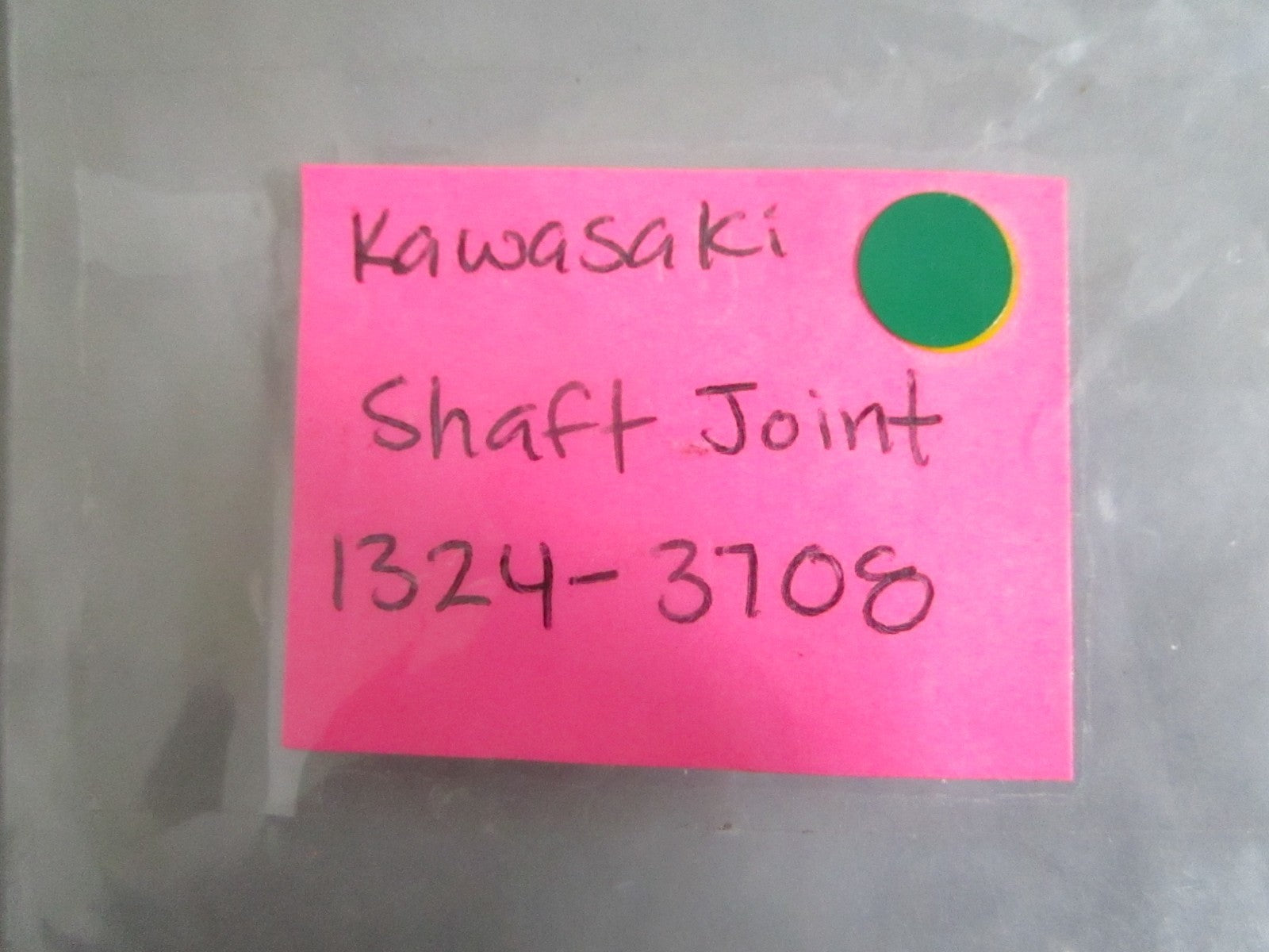 NEW OEM 1324-3708 Kawasaki Shaft Joint 0820