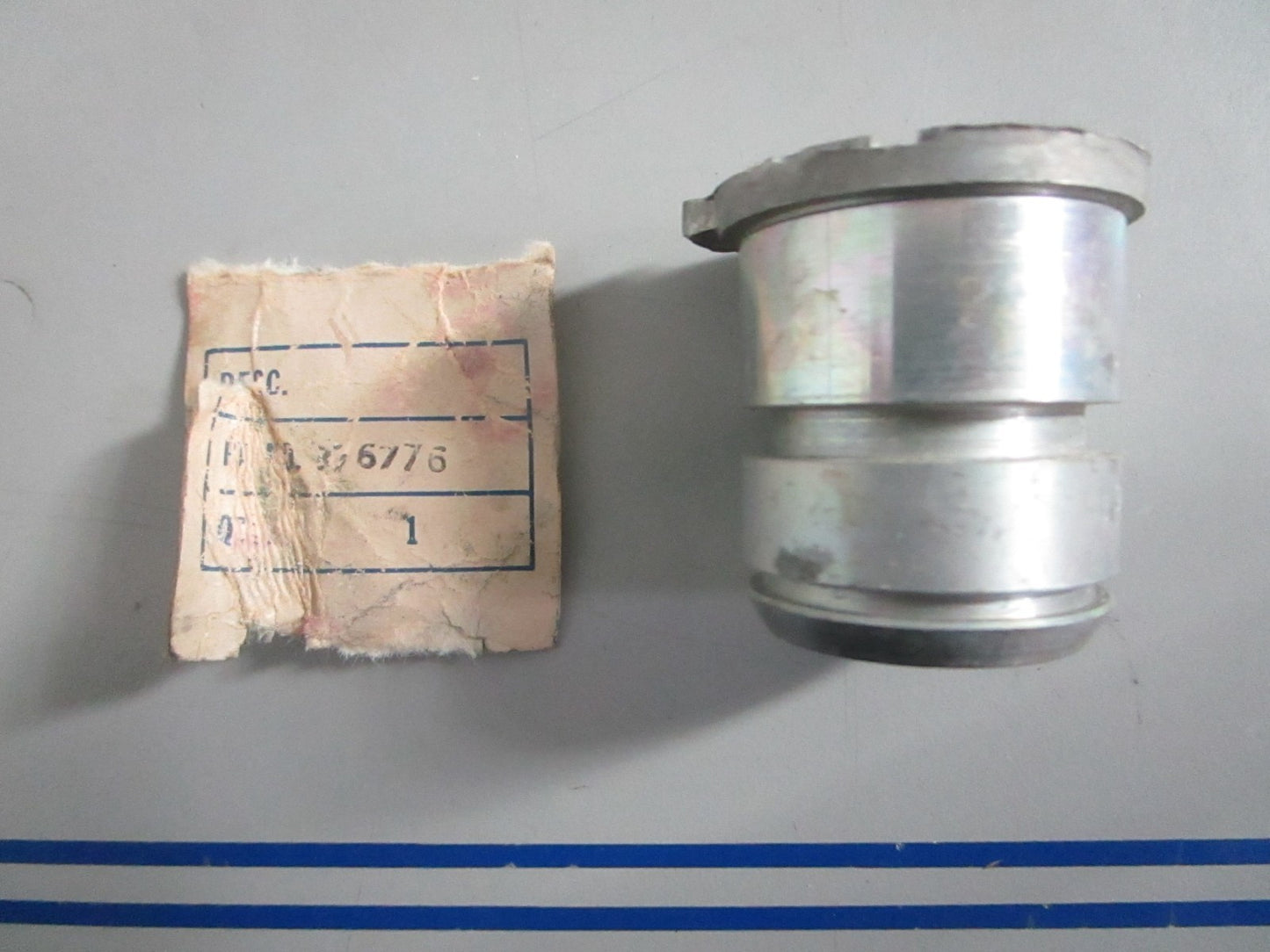NEW OEM 376776 0376776 OMC Johnson Evinrude Bearing Assy 0820
