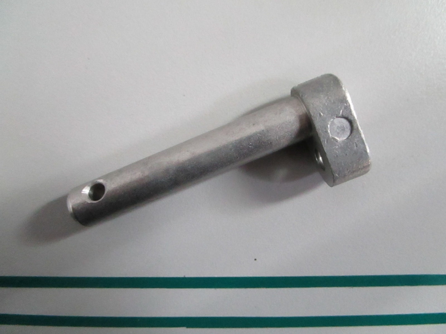 NEW OEM 83527M Mercury Quicksilver Throttle Control Shaft 0820
