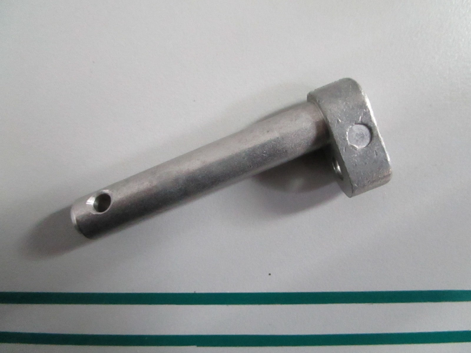 NEW OEM 83527M Mercury Quicksilver Throttle Control Shaft 0820