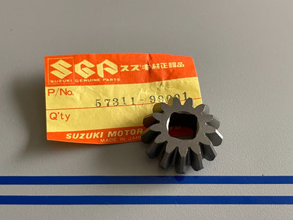 *NEW OEM* 0720 Suzuki Pinion 57311-99001