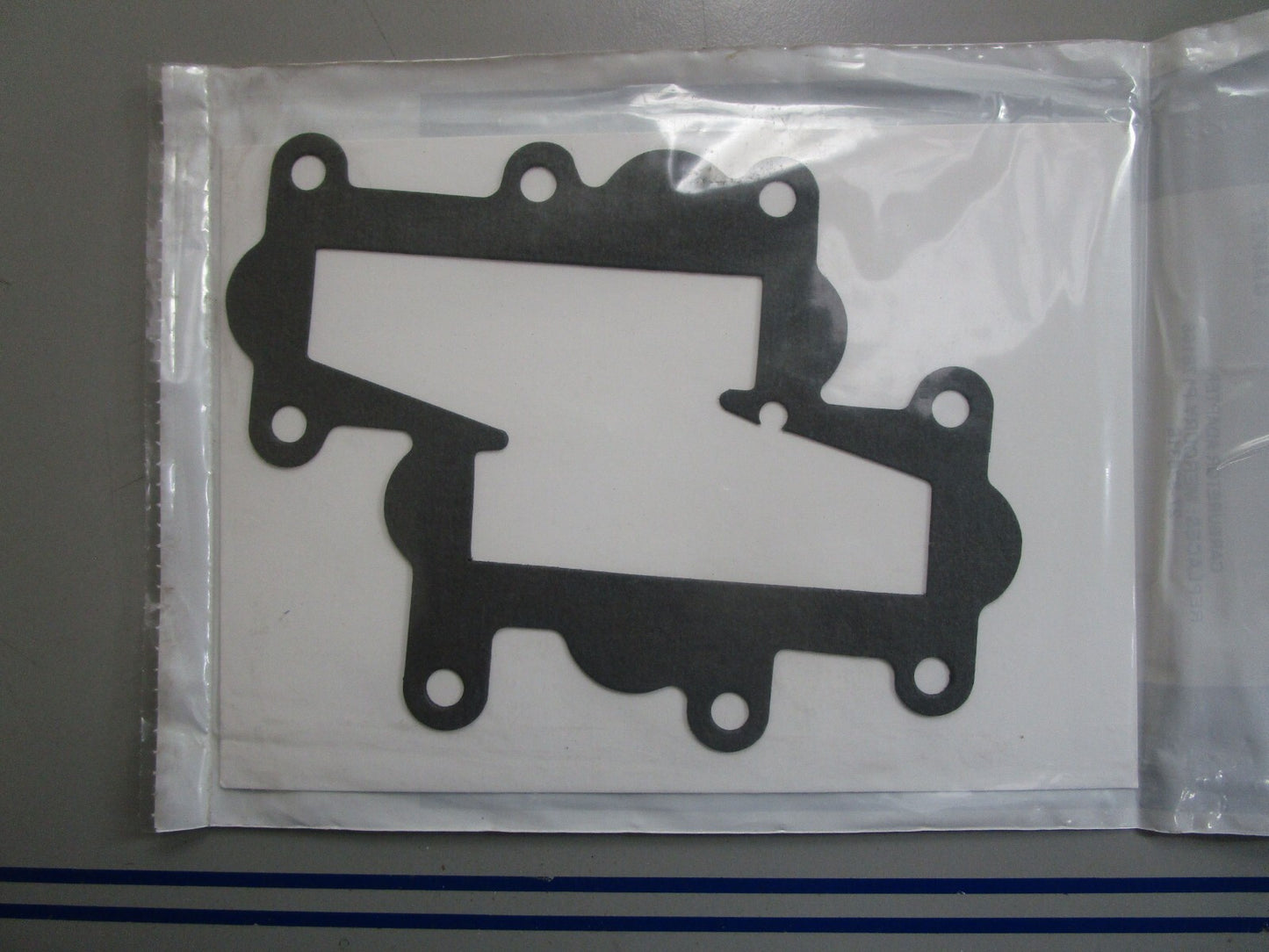 *NEW* 0770 Sierra Carburetor Adapter 18-0314 Replaces: Mercury F178168