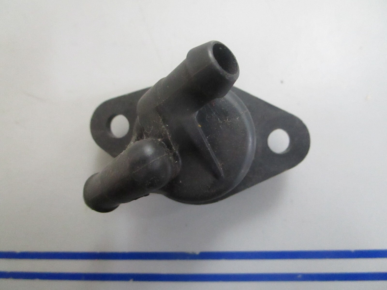 *NEW OEM* 0820 OMC Johnson Evinrude Blow-Off Valve Cover 337249 0337249