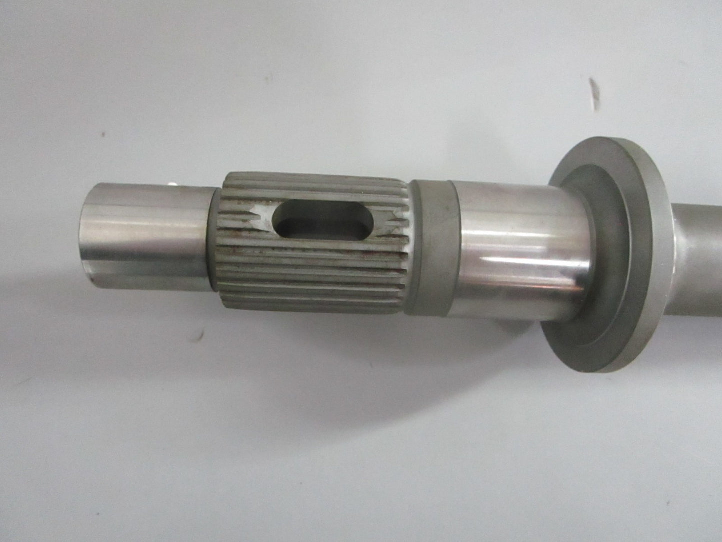 NEW OEM 69K-45811-00-00 Yamaha Propeller Shaft 0820