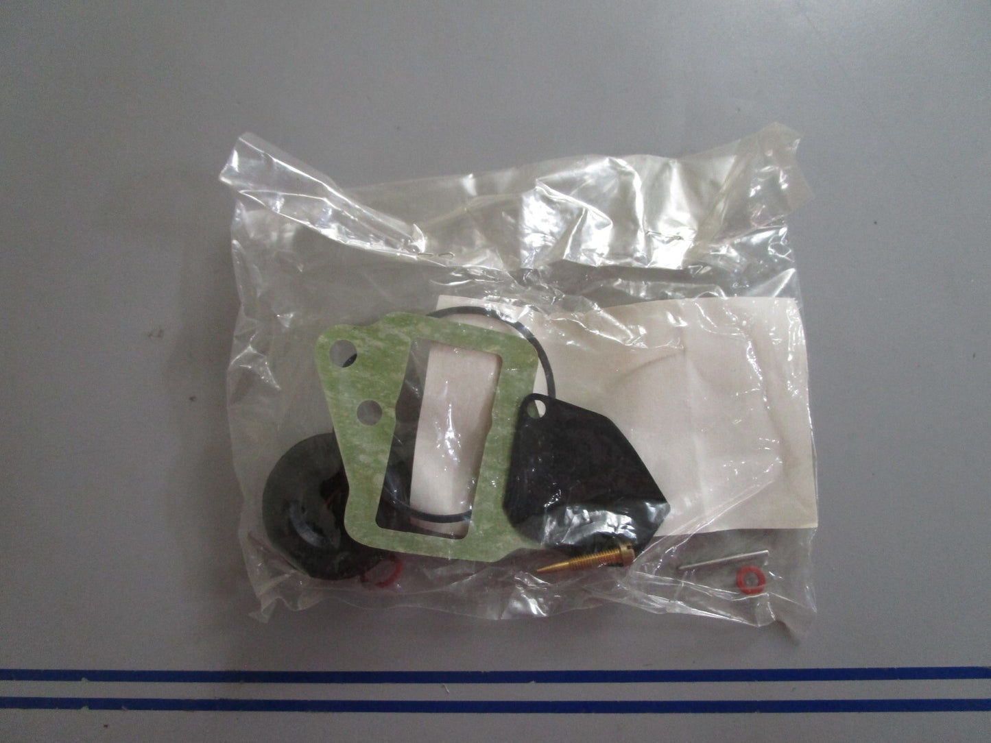 *NEW OEM* 0810 Yamaha Carburetor Kit 677-W0093-04-00