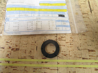 *NEW OEM* 0810 OMC Johnson Evinrude Thermostat Seal 335981 0335981