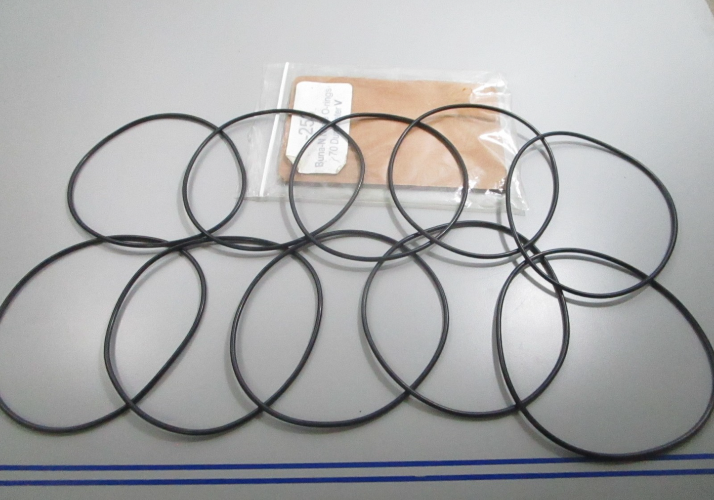 *NEW* (LOT OF 10) 0810 Buna-N Nitrile O-Ring -253