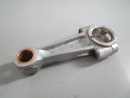 NEW OEM 590007 0590007 OMC Johnson Evinrude Connecting Rod 0820