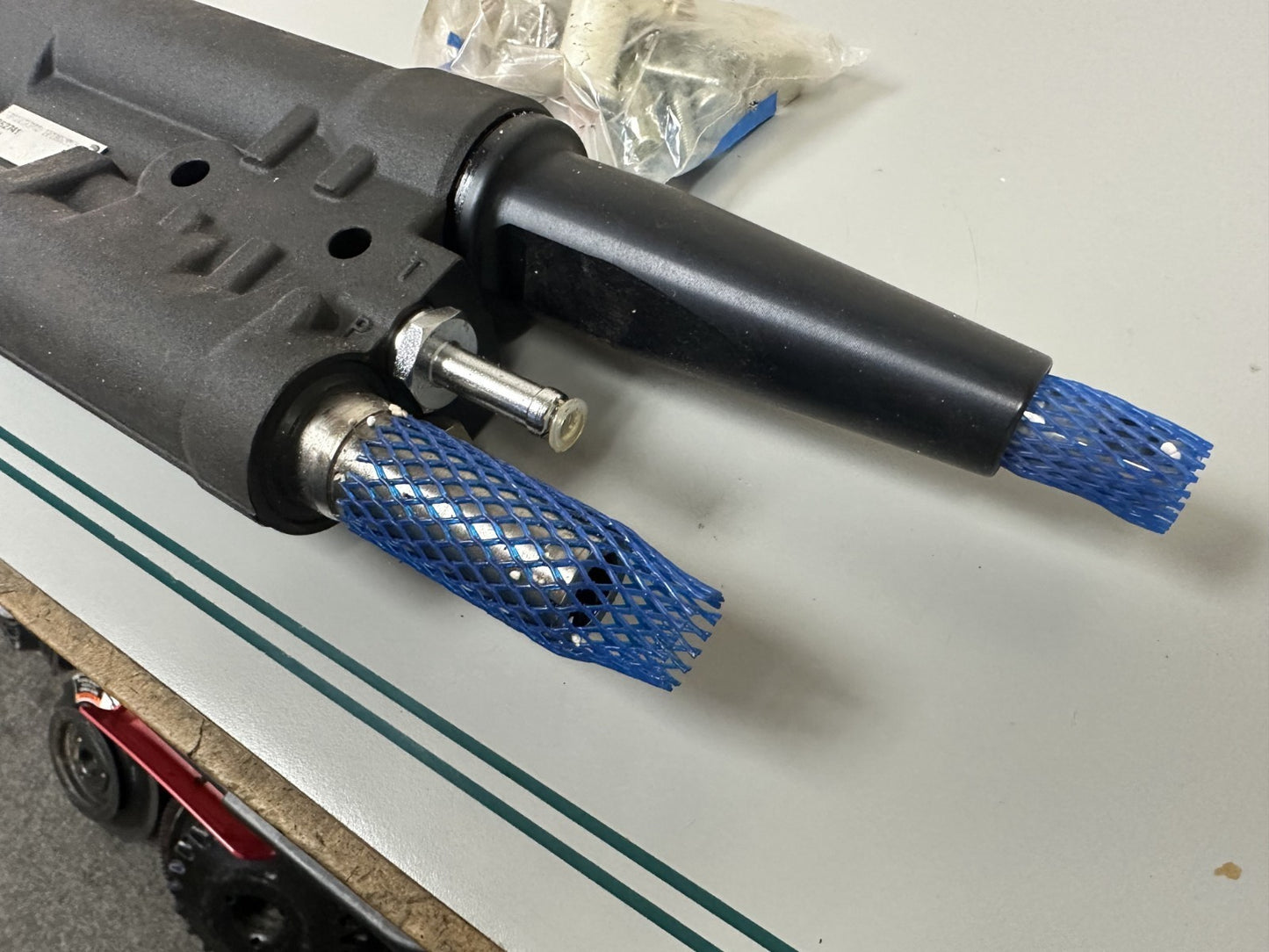 NEW OEM 852741 Volvo Penta Hydraulic Power Steering Cylinder Actuator 0720