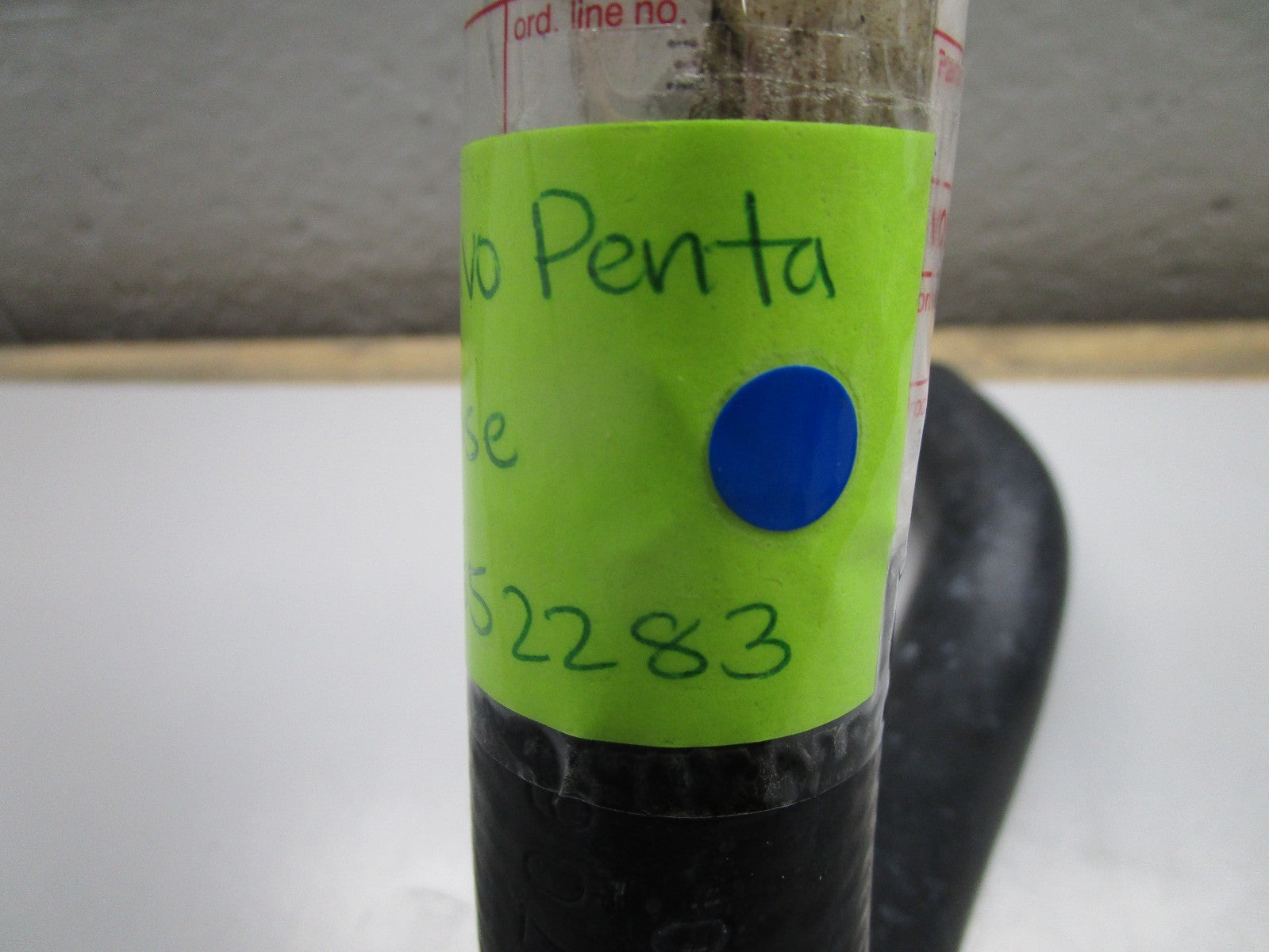 *NEW OEM* 0820 Volvo Penta Hose 3852283